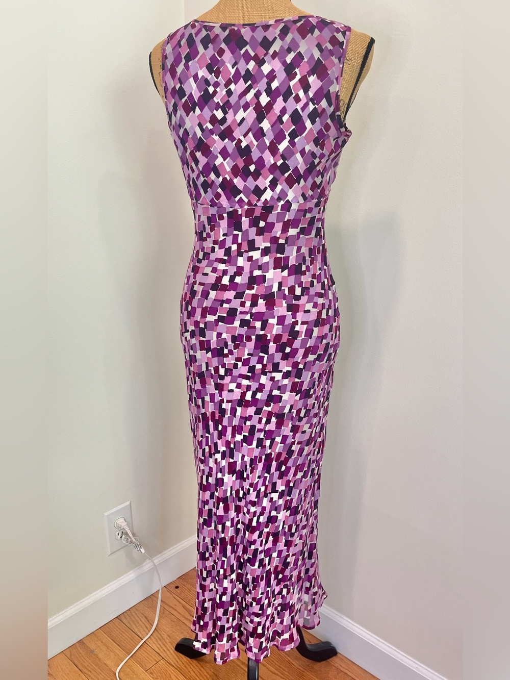 Karen Kane 100% Silk Bias Cut Stretch Maxi Dress Abstract Purple Size Small - Picture 5 of 16